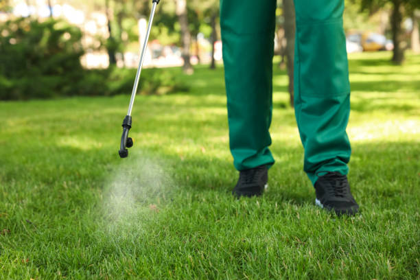Wildlife Control Services in Booker, TX